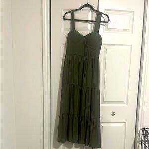 Francesca's Collections Green Midi Dress